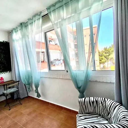 Calu Homes Торремолинос